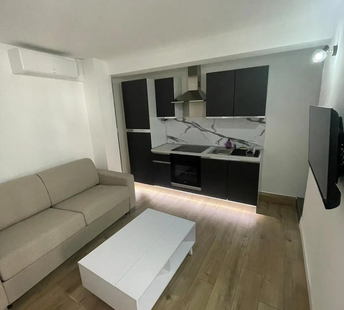 Beautiful Apartments In Cannes, Seaside Near Palais And Beach  Cannes